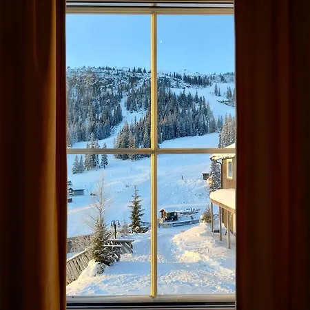 Hotel Kvitfjell Hotel, Mellomstasjonen Kvitfjell *